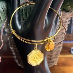 Alex and Ani Gold Charm Bracelet Sweet Pea 2015